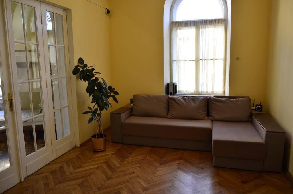 Soborniy Hostel Львов Экстерьер фото